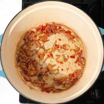 Beef trinchado - Portuguese South African beef stew (Creamy version!)