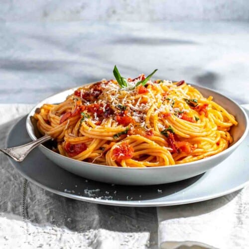 Spaghetti Arrabiata served in a pasta bowl.