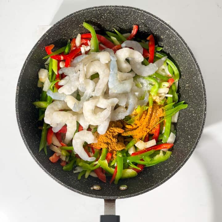 Quick 15-Minute Noodles with Prawns
